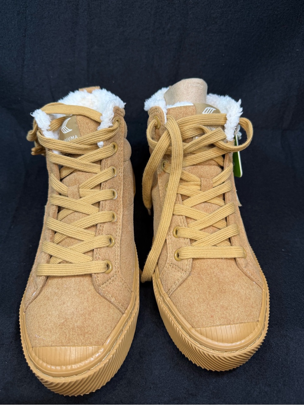 Cariuma ladies Tan Faux-Shearling High-Top Boots